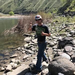 Meet your Posher, Logan